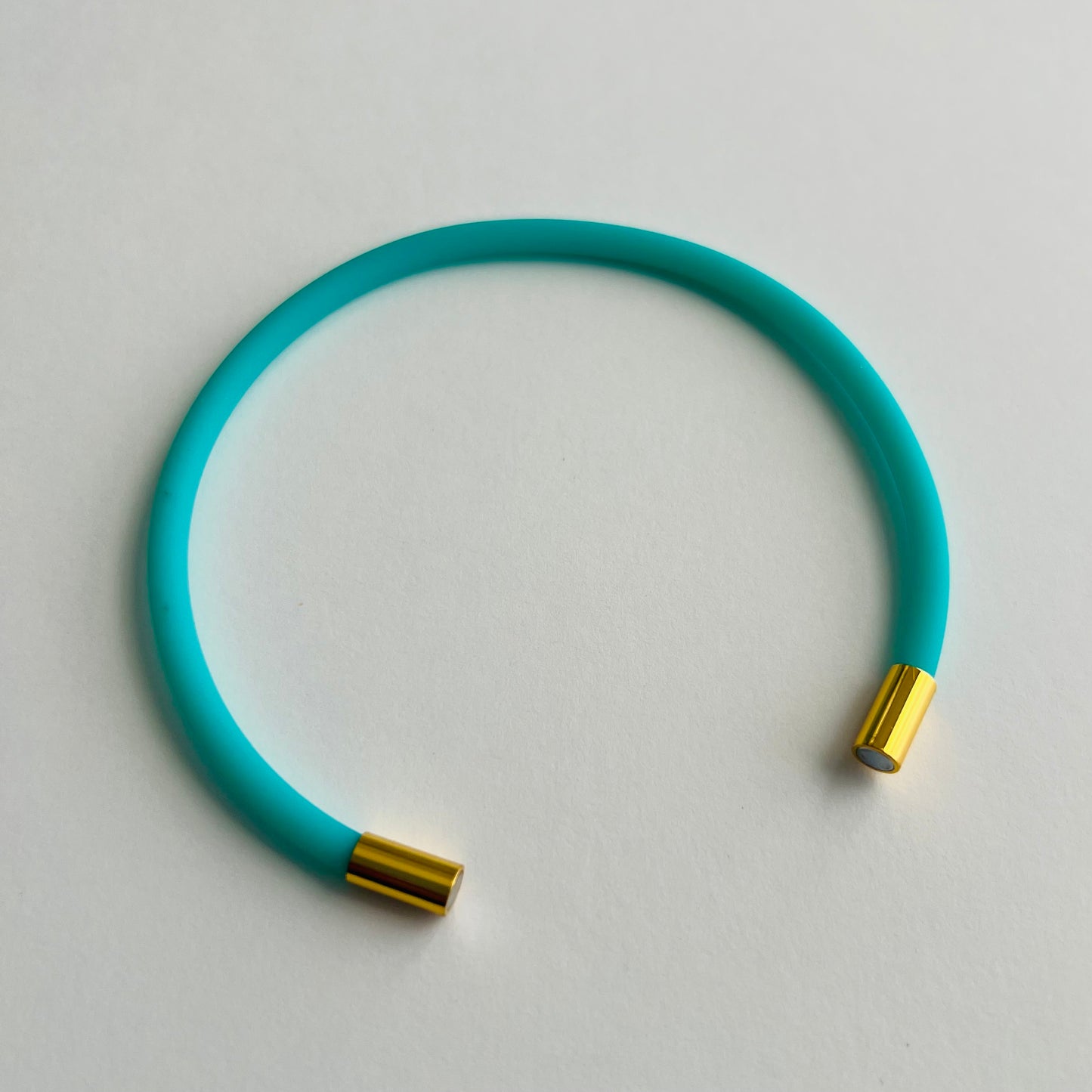 Robyn Magnetic Clasp Soft-Touch Silicone Bracelet-Sea Green