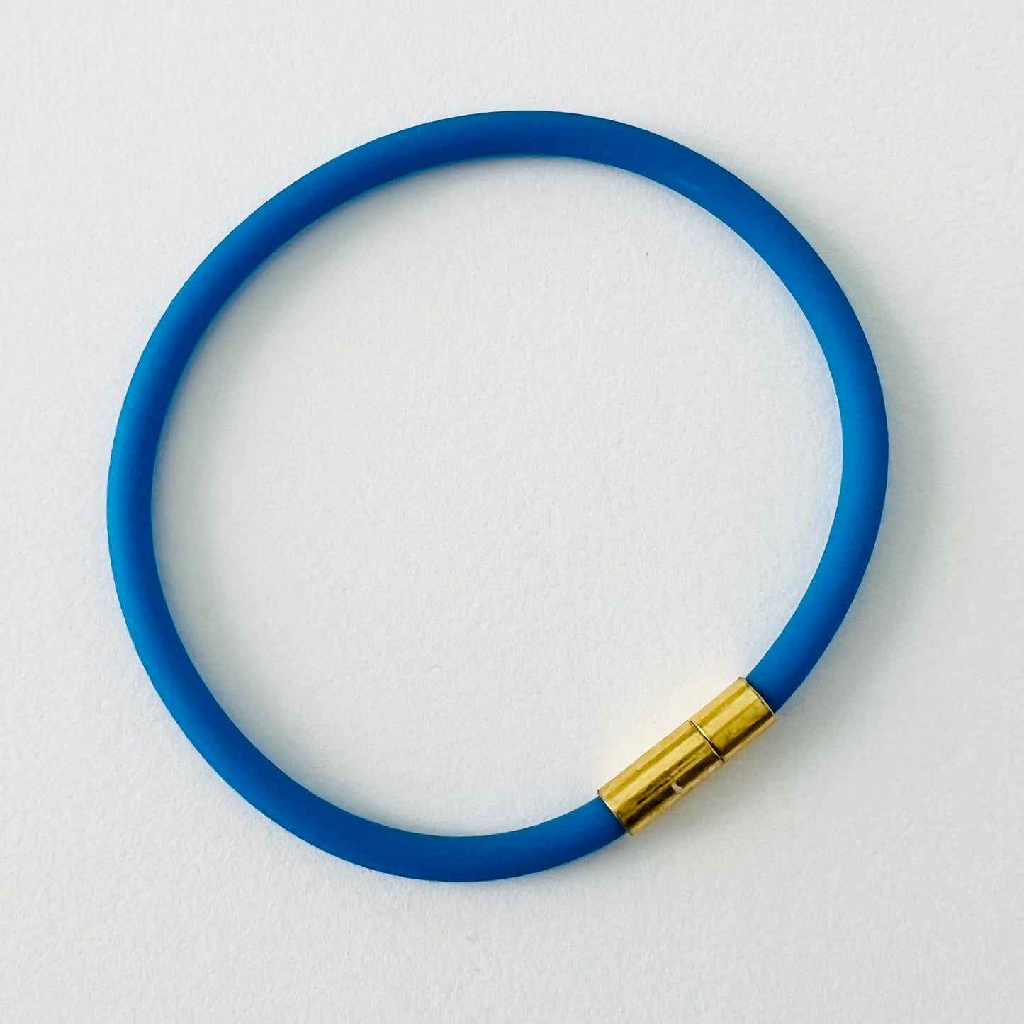 Tami Waterproof Soft-Touch Rubber Cord Bracelet with Gold Needle/Pin Clasp-Cobalt Blue