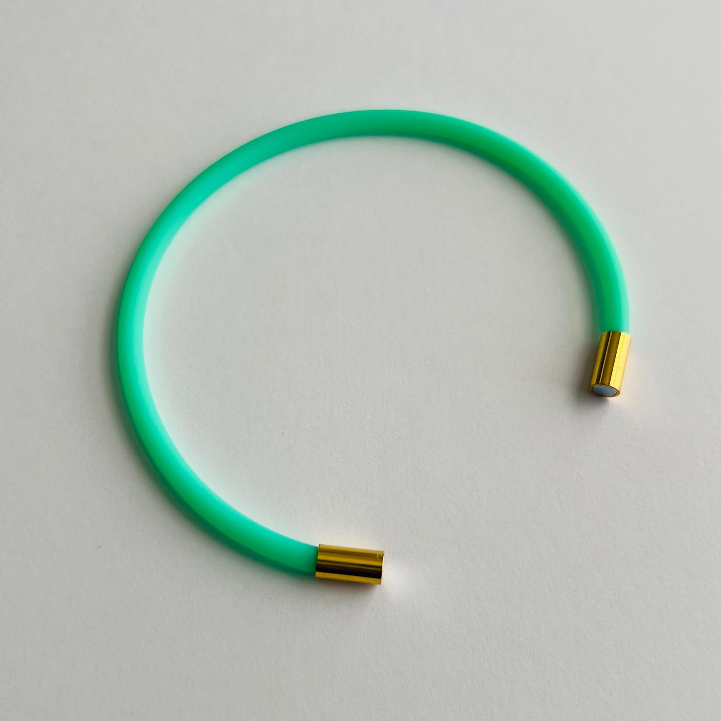 Robyn Magnetic Clasp Soft-Touch Silicone Bracelet-Pastel Green