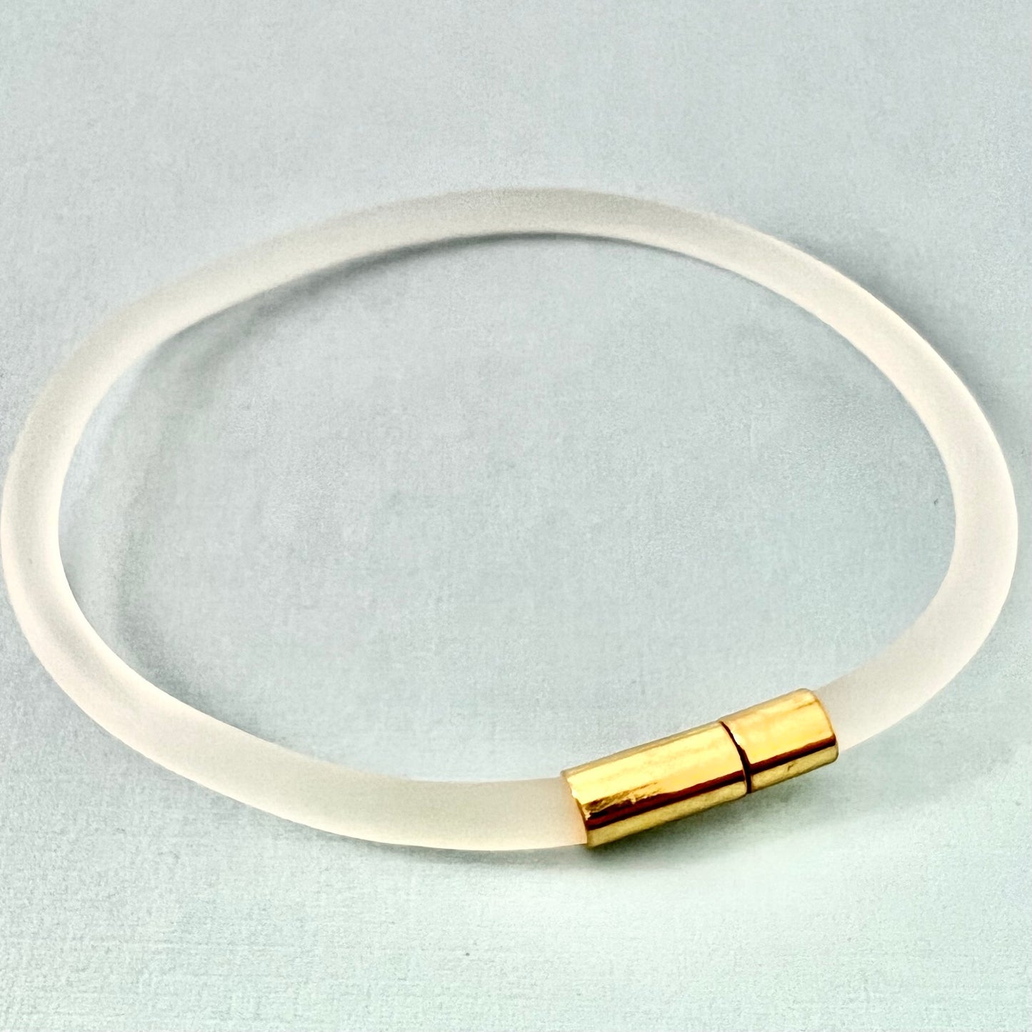 Tami Waterproof Soft-Touch Rubber Cord Bracelet with Gold Needle/Pin Clasp-Clear